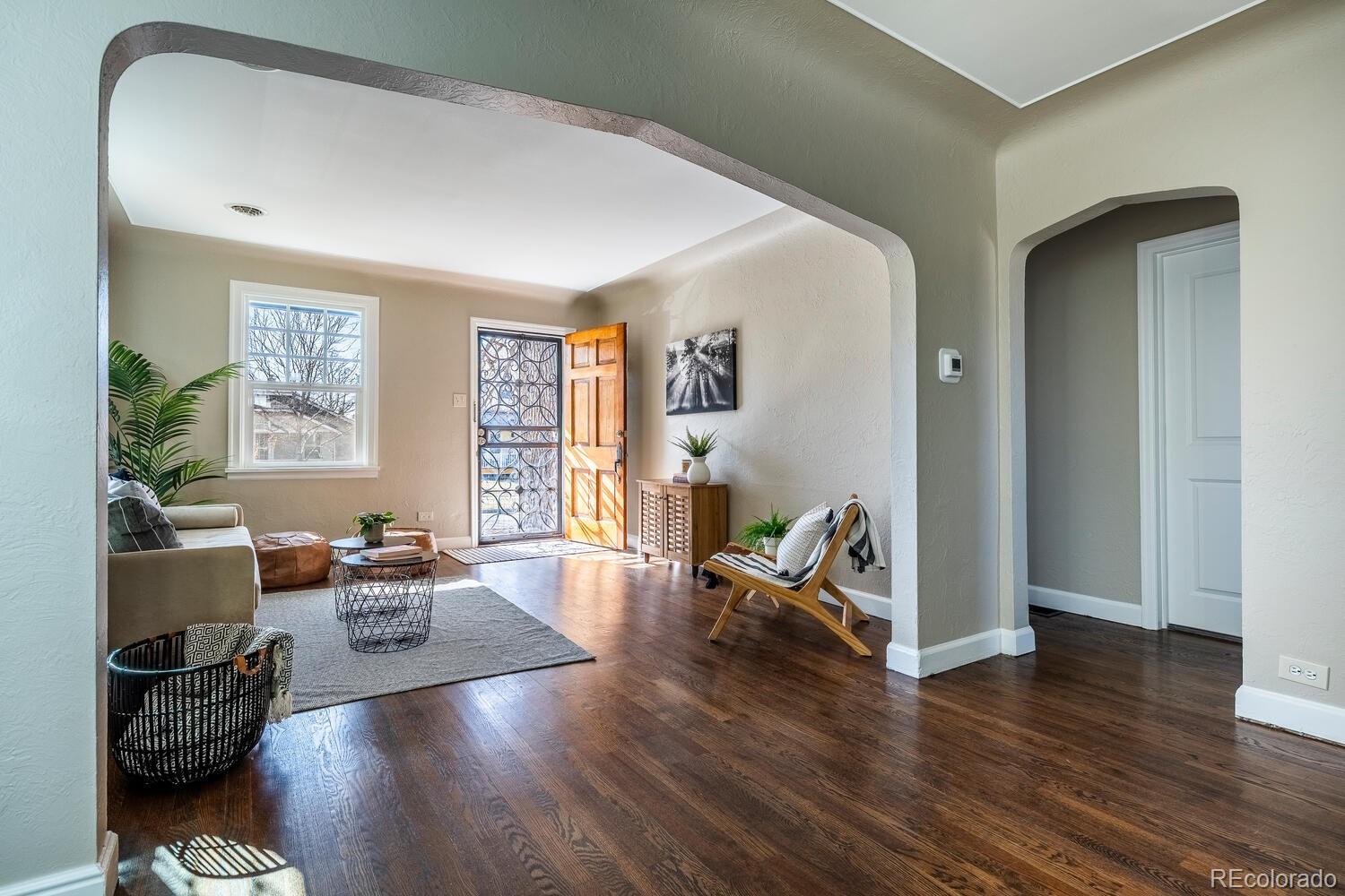 MLS Image #8 for 1954 s marion street,denver, Colorado