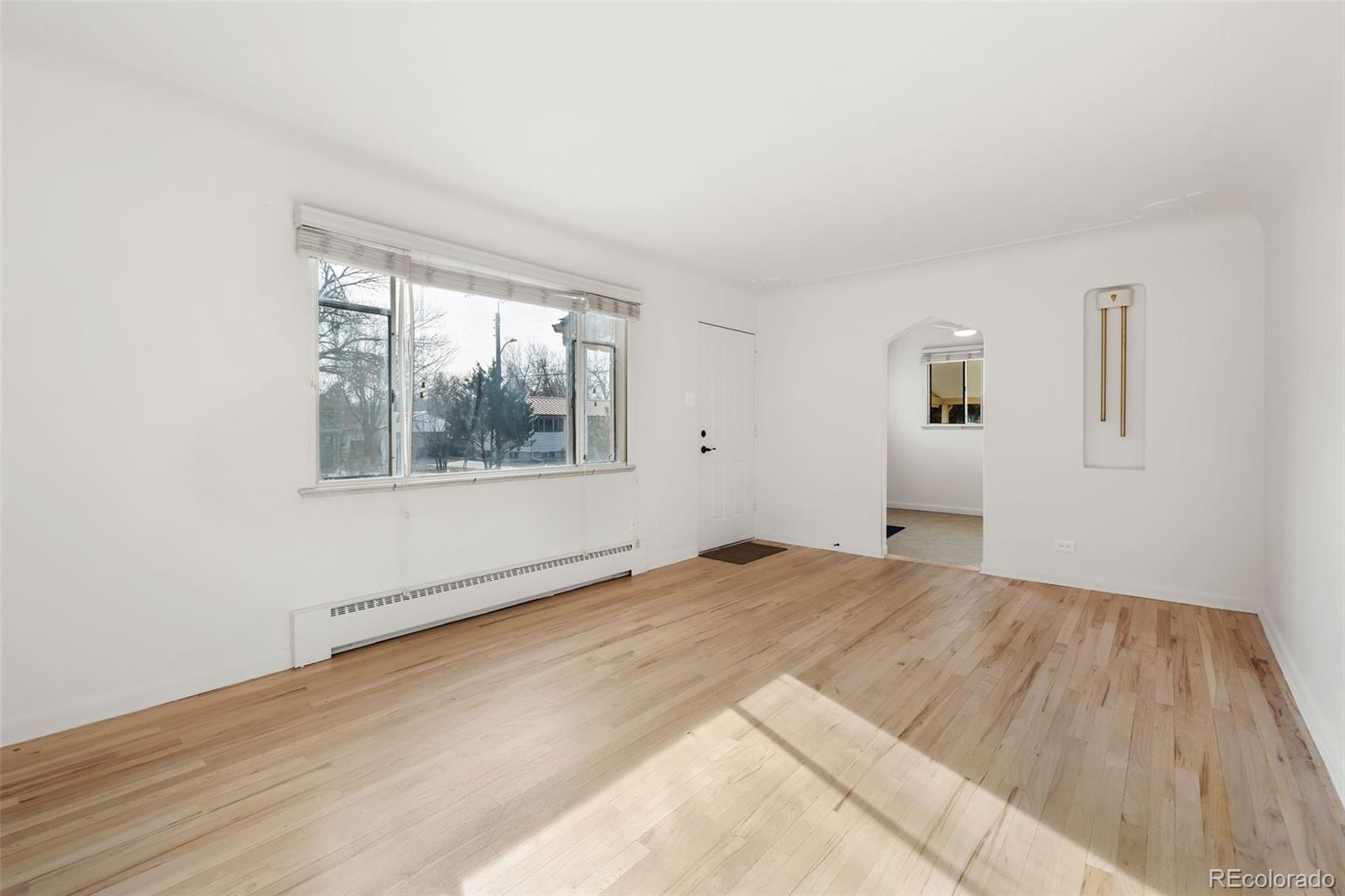 MLS Image #8 for 6245 s sycamore street,littleton, Colorado