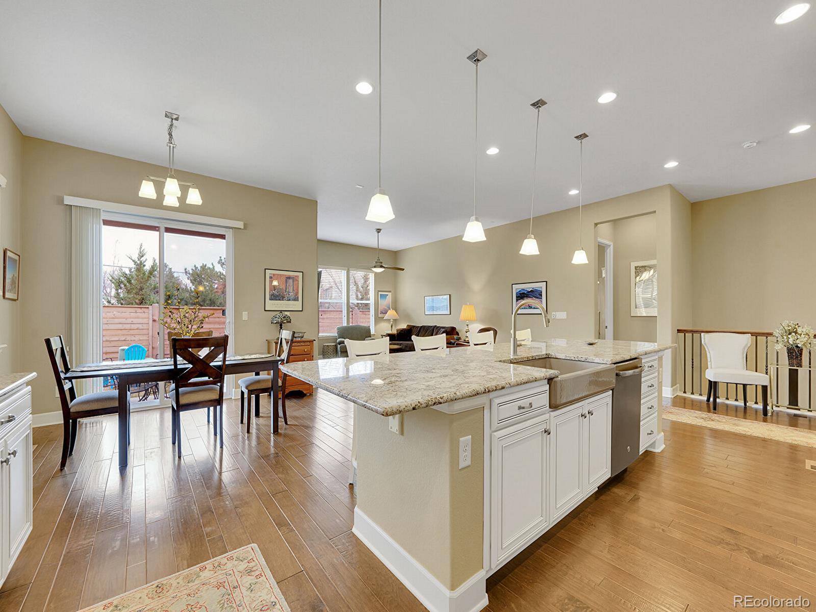 MLS Image #13 for 668 e dry creek circle,littleton, Colorado