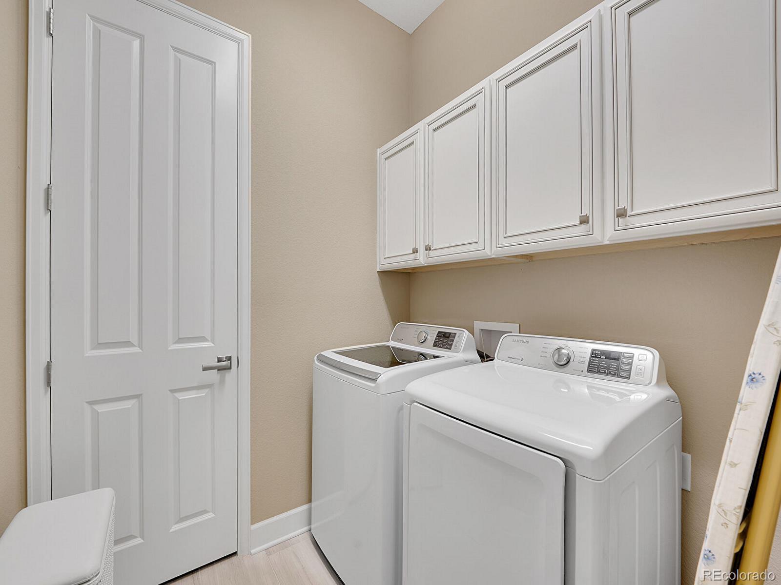 MLS Image #21 for 668 e dry creek circle,littleton, Colorado