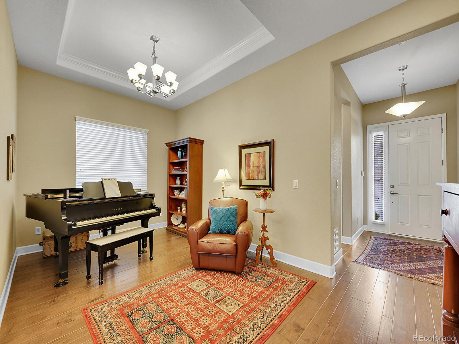 MLS Image #3 for 668 e dry creek circle,littleton, Colorado