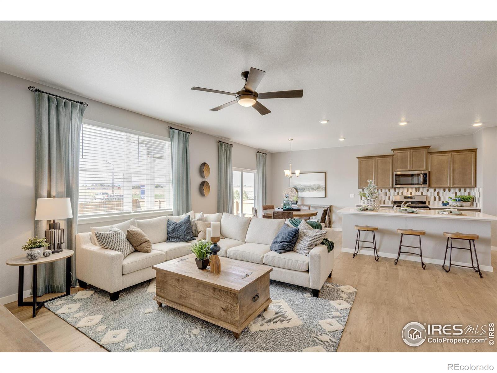 MLS Image #3 for 116  66th avenue,greeley, Colorado