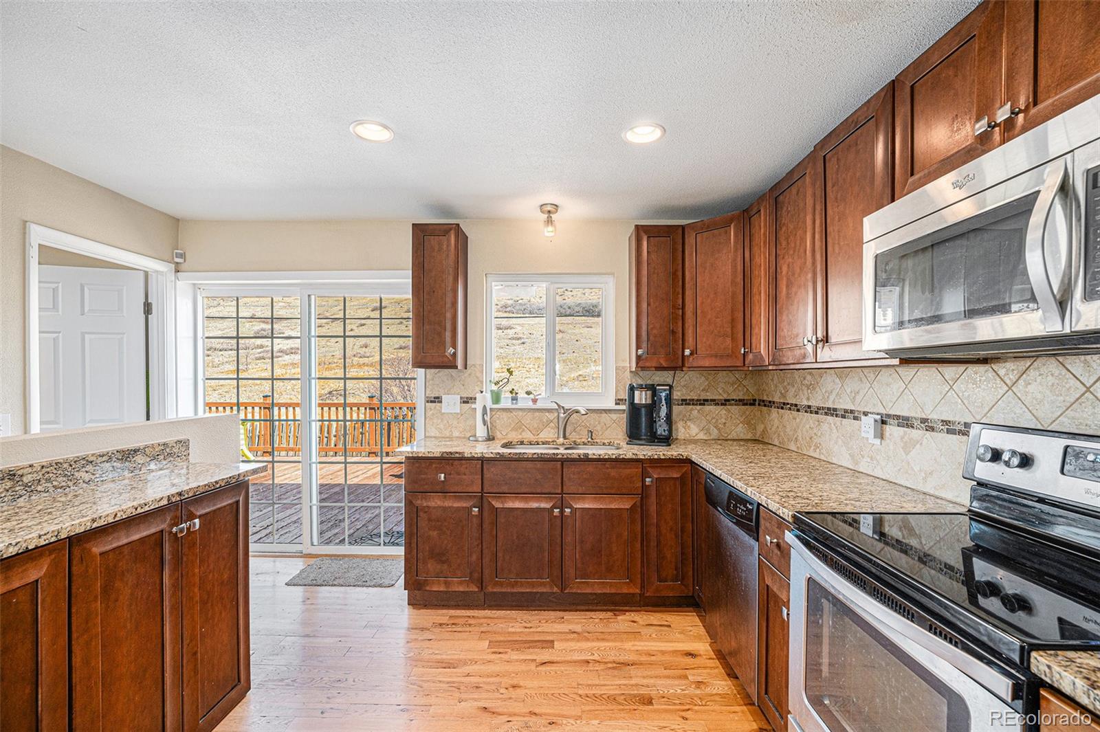 MLS Image #11 for 16805 w 16th place,golden, Colorado