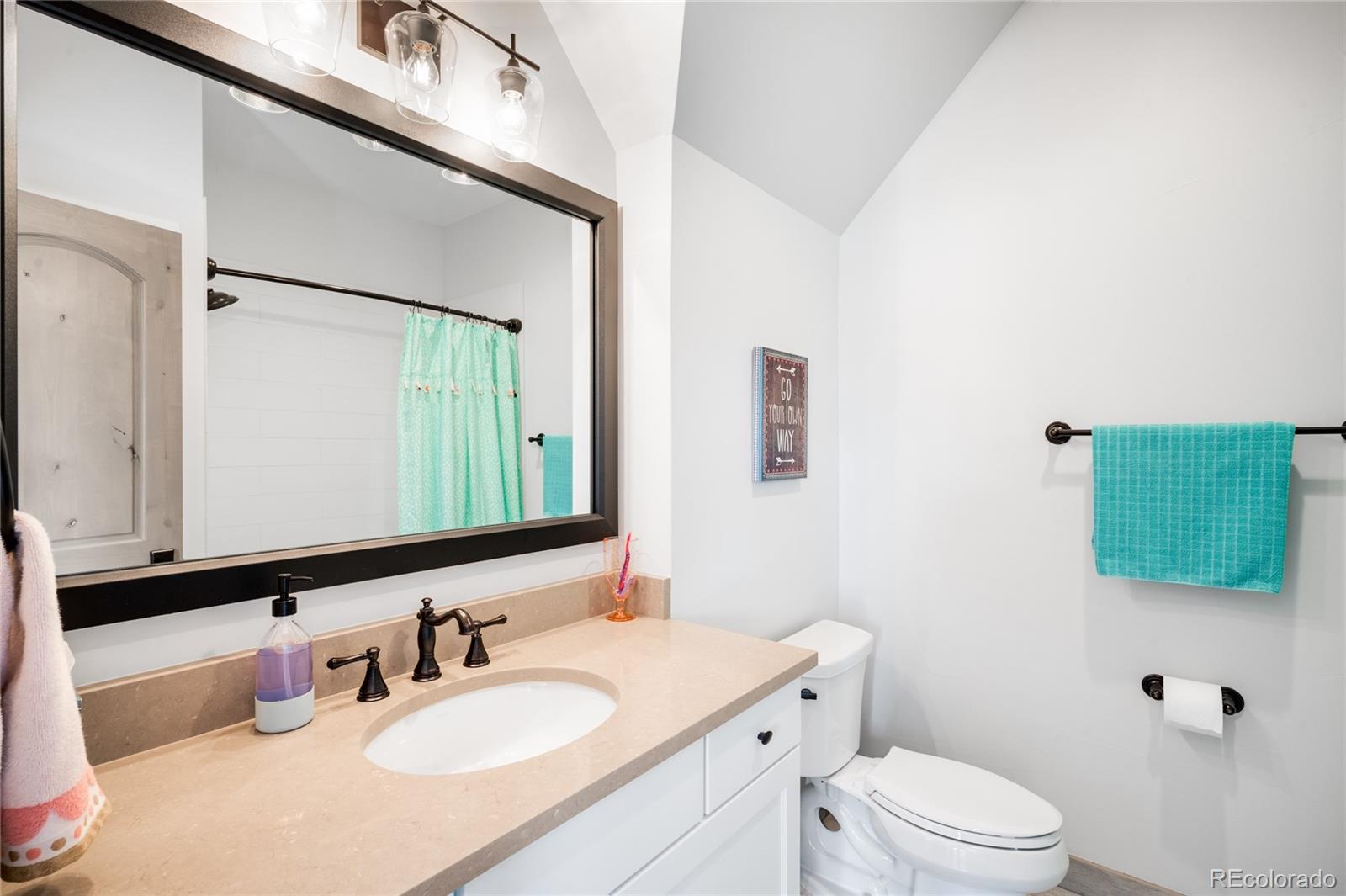 MLS Image #23 for 2495 s madison street,denver, Colorado