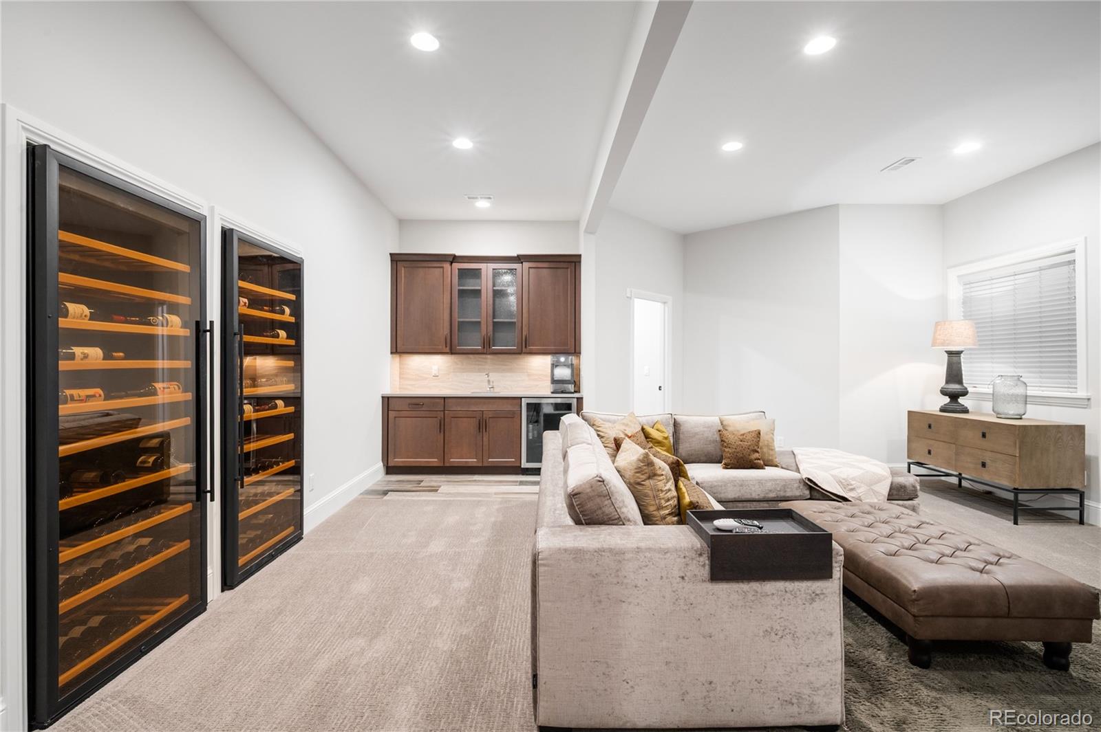 MLS Image #26 for 2495 s madison street,denver, Colorado
