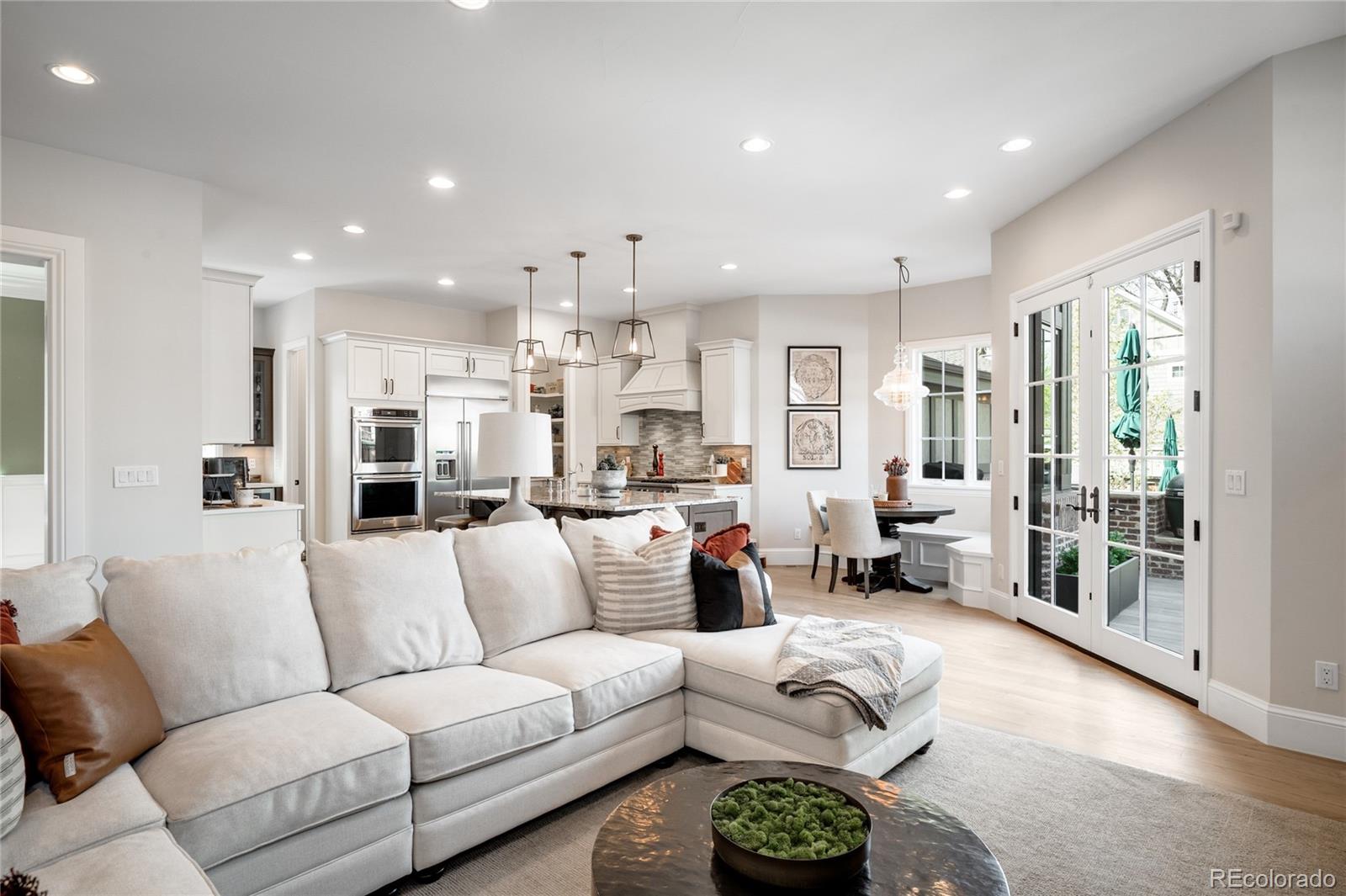 MLS Image #6 for 2495 s madison street,denver, Colorado