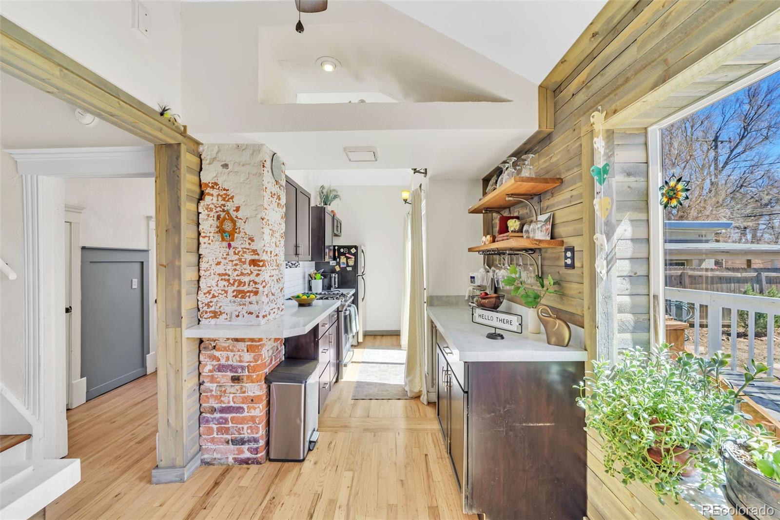 MLS Image #13 for 829 e cache la poudre street,colorado springs, Colorado