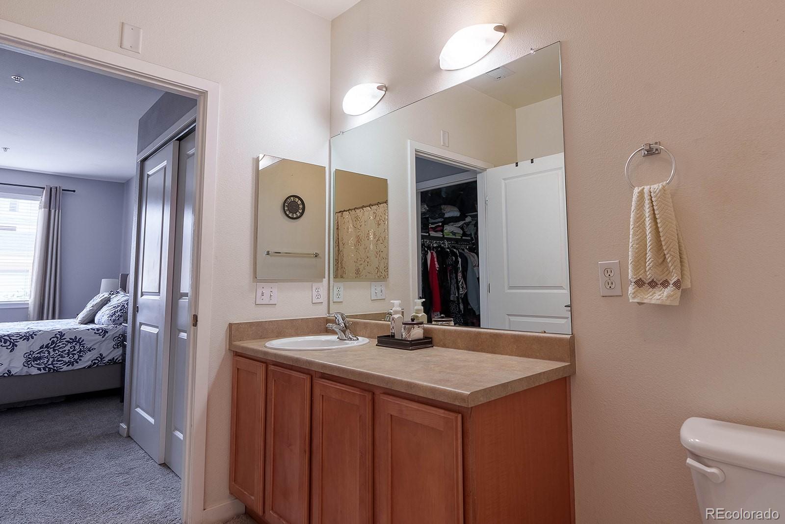 MLS Image #22 for 4100  albion street,denver, Colorado