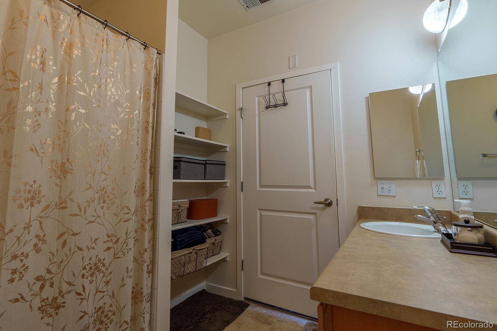 MLS Image #23 for 4100  albion street,denver, Colorado