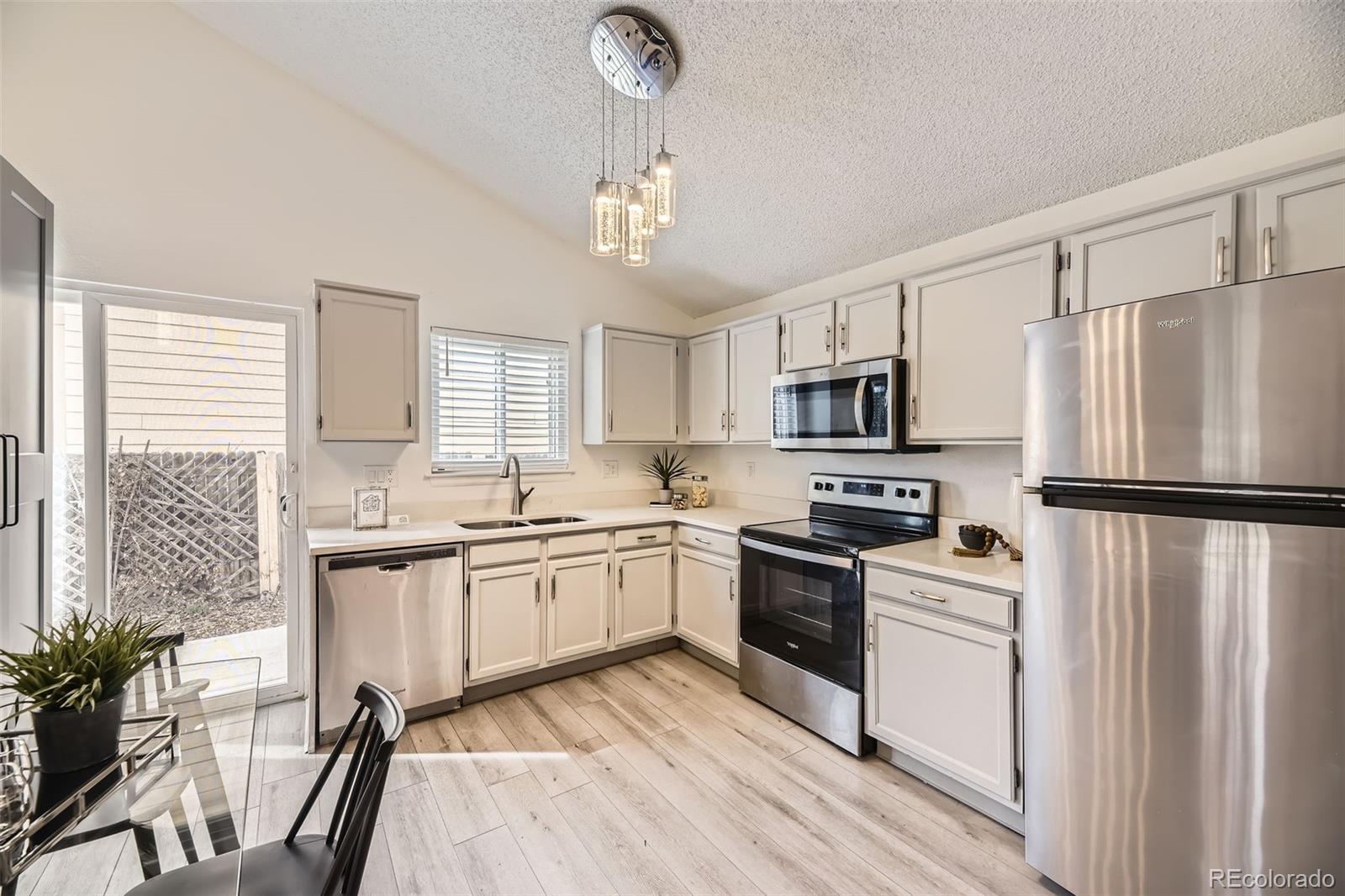 MLS Image #5 for 6102 s owens court,littleton, Colorado