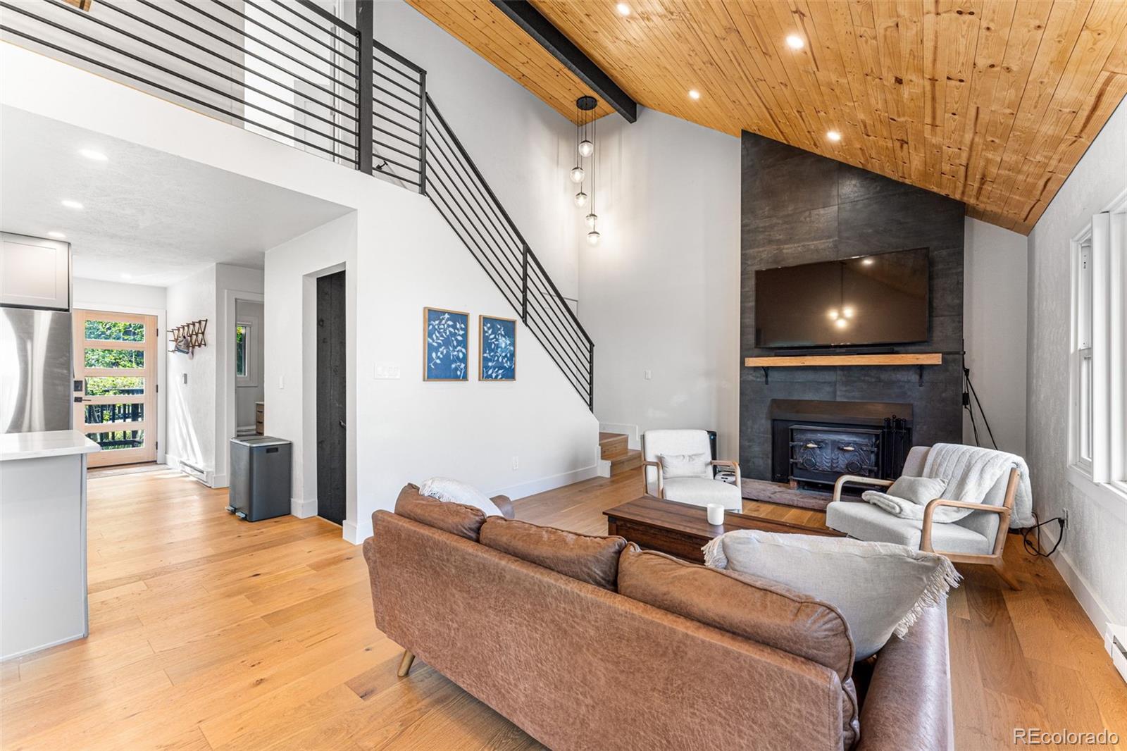 MLS Image #3 for 8440 s arrowhead drive,morrison, Colorado