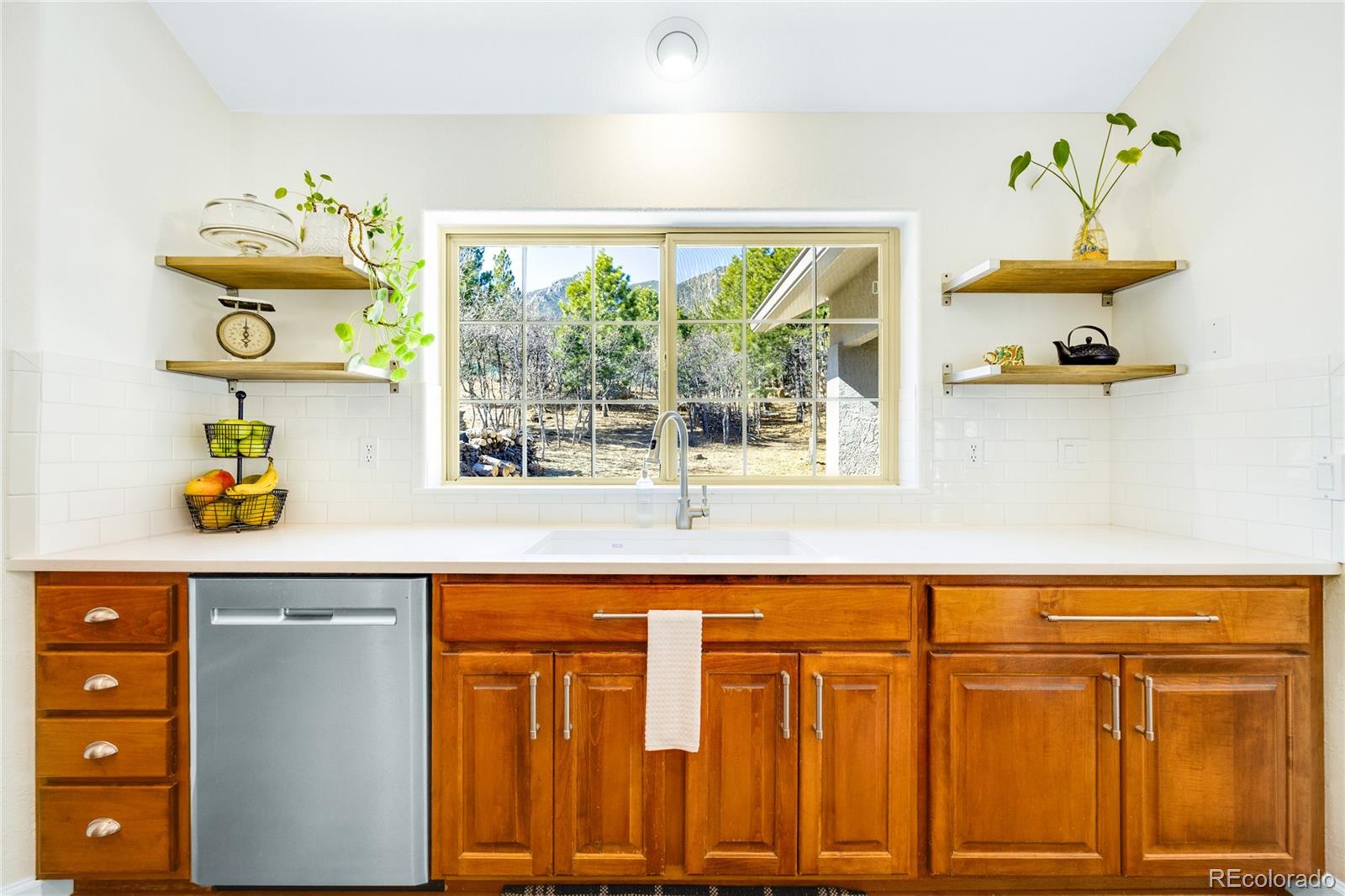 MLS Image #14 for 5260  broadmoor bluffs drive,colorado springs, Colorado