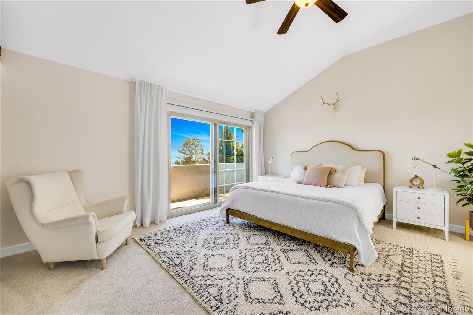 MLS Image #17 for 5260  broadmoor bluffs drive,colorado springs, Colorado