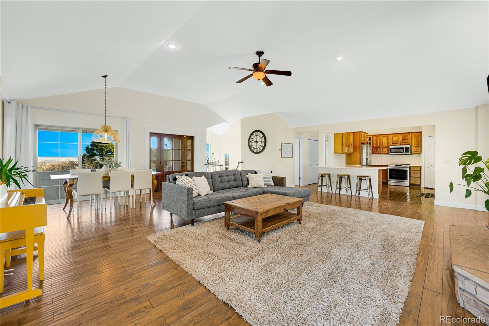 MLS Image #4 for 5260  broadmoor bluffs drive,colorado springs, Colorado