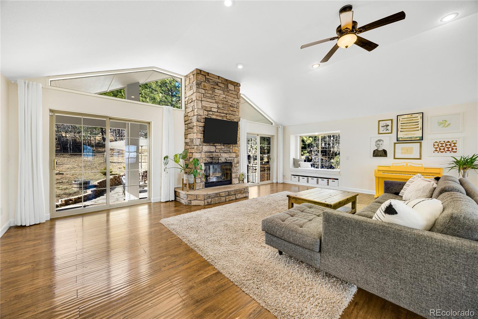 MLS Image #9 for 5260  broadmoor bluffs drive,colorado springs, Colorado