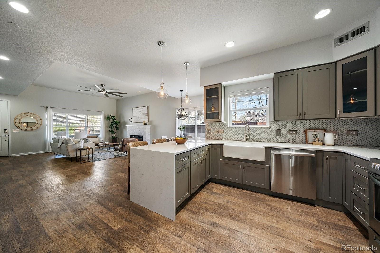MLS Image #11 for 1250 w quincy circle,englewood, Colorado