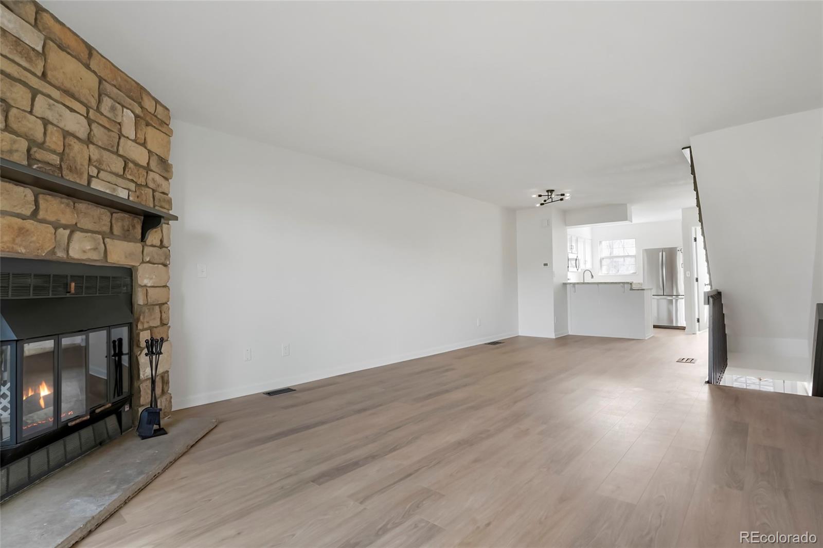 MLS Image #5 for 8129 s fillmore circle,centennial, Colorado