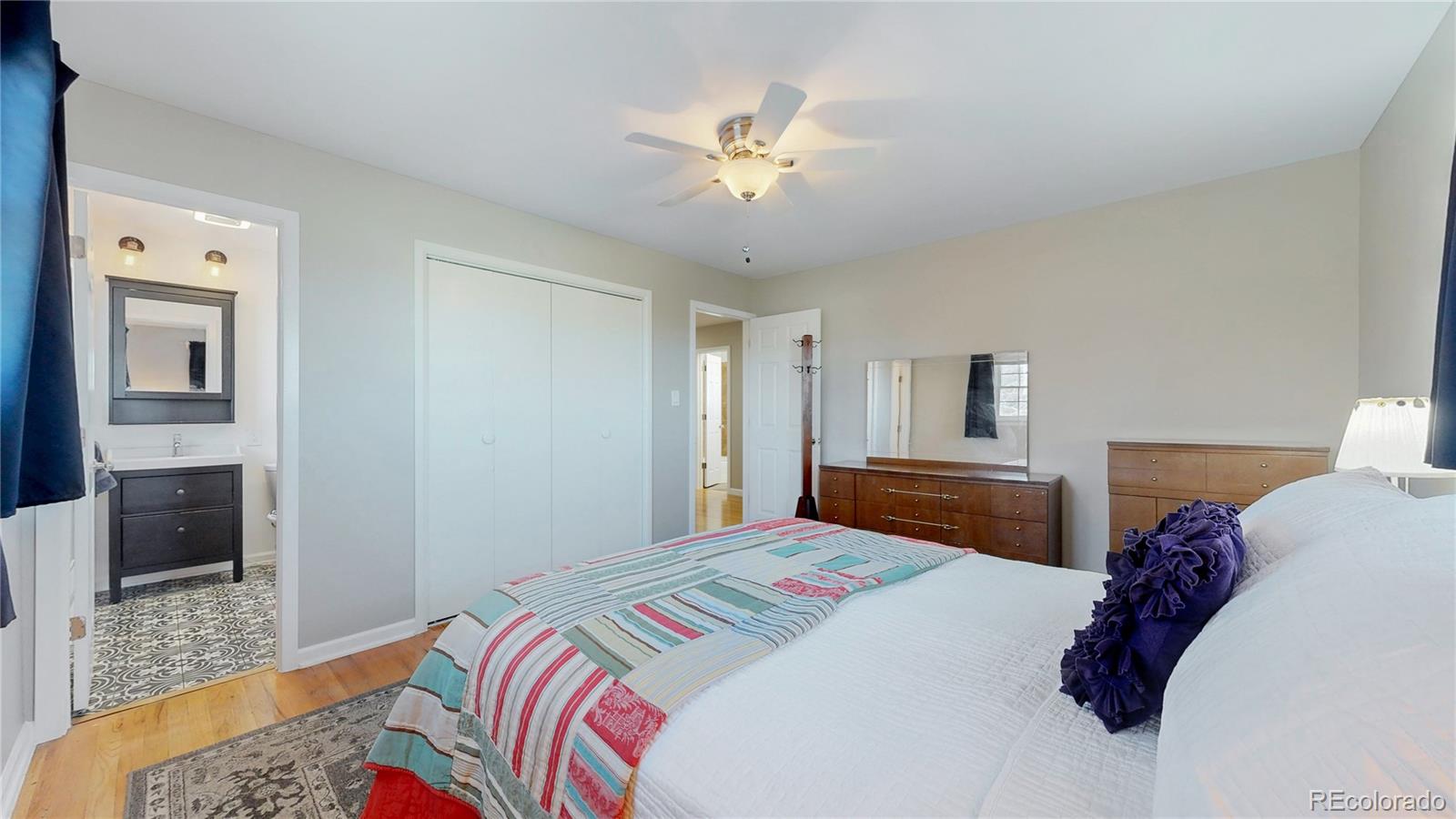 MLS Image #16 for 954 e costilla avenue,centennial, Colorado