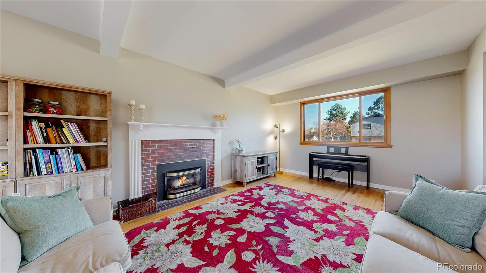 MLS Image #2 for 954 e costilla avenue,centennial, Colorado