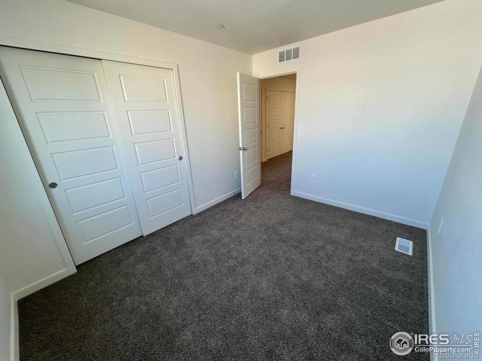 MLS Image #7 for 3736  pinnacles court,evans, Colorado