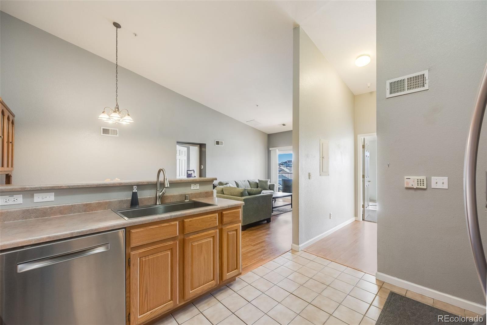 MLS Image #10 for 12208 w dorado place,littleton, Colorado