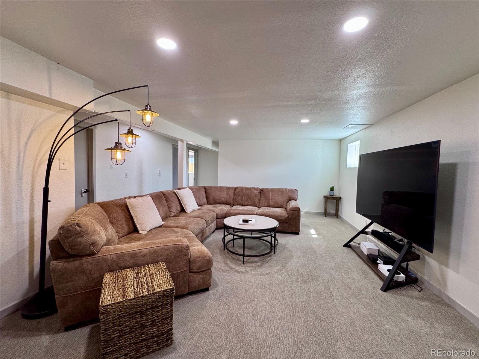 MLS Image #12 for 2152 s devinney street,lakewood, Colorado