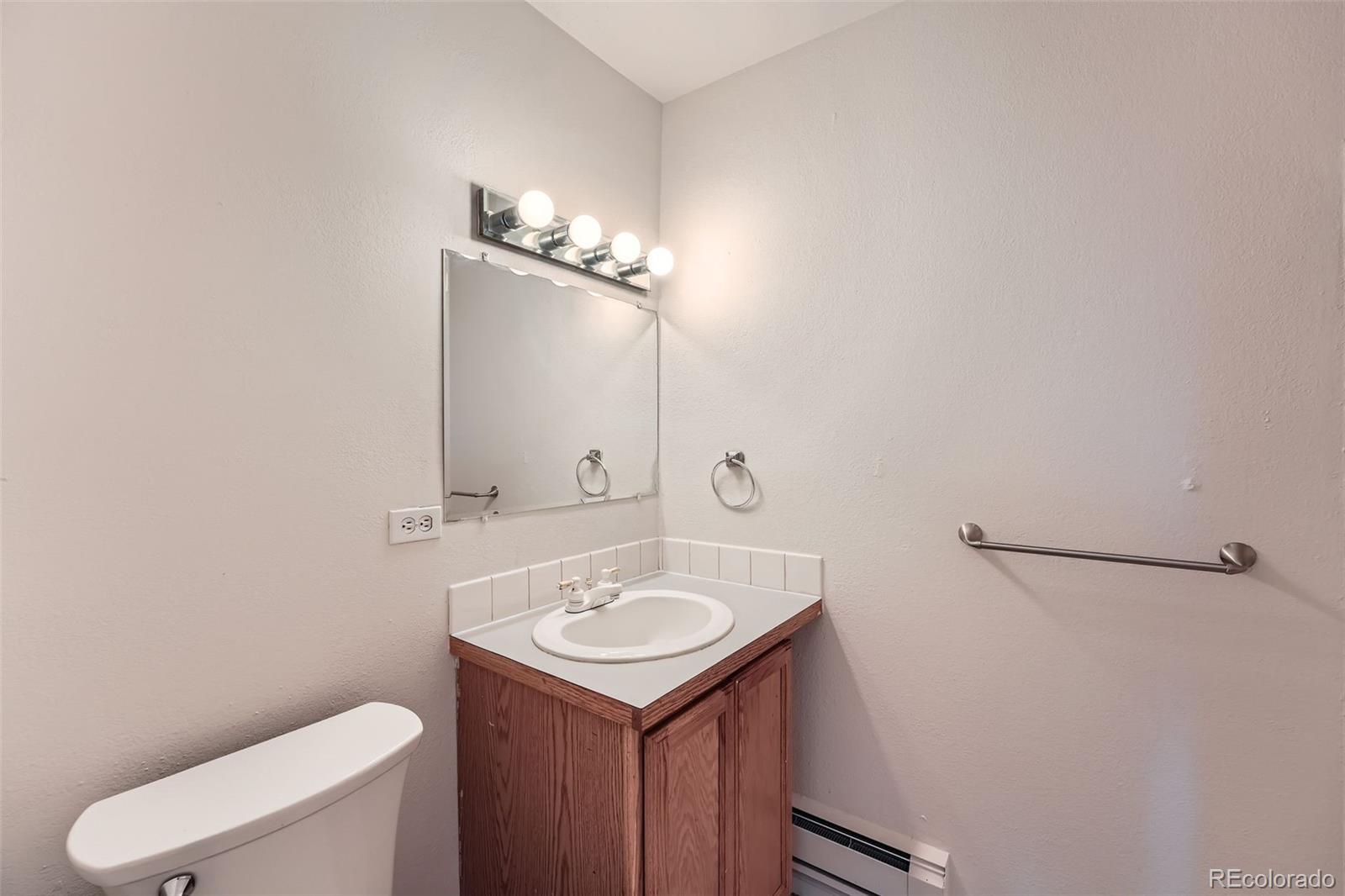 MLS Image #11 for 2231 s vaughn way,aurora, Colorado