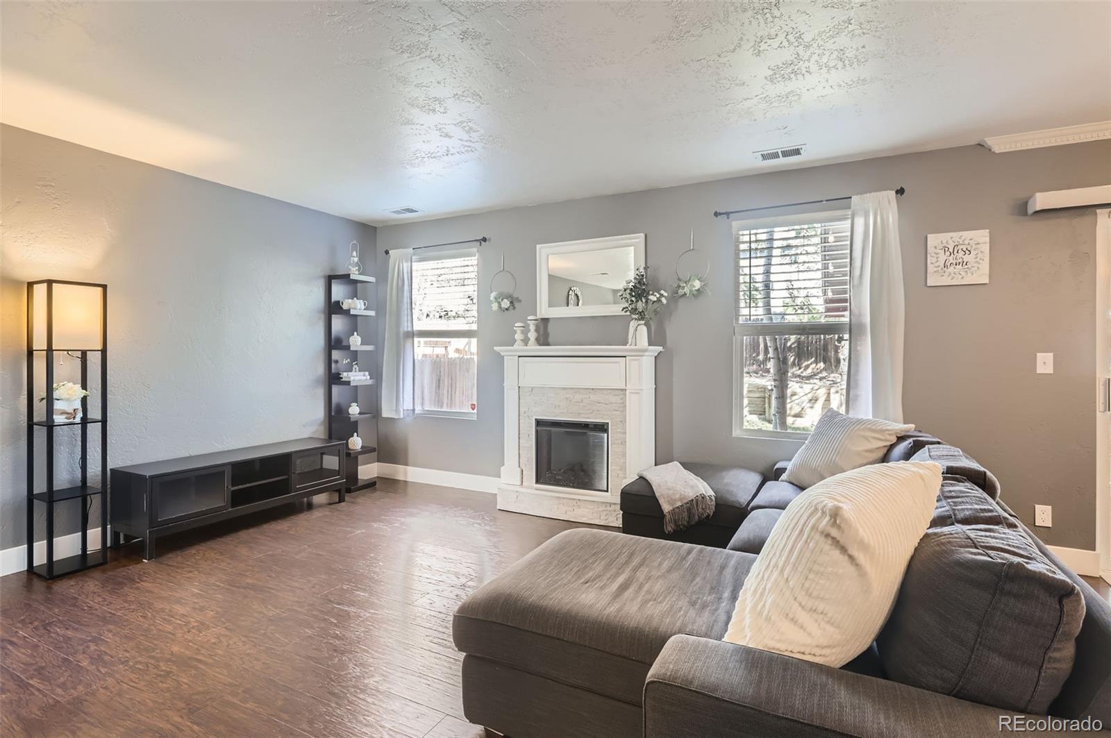 MLS Image #3 for 2415 e 110th drive,northglenn, Colorado