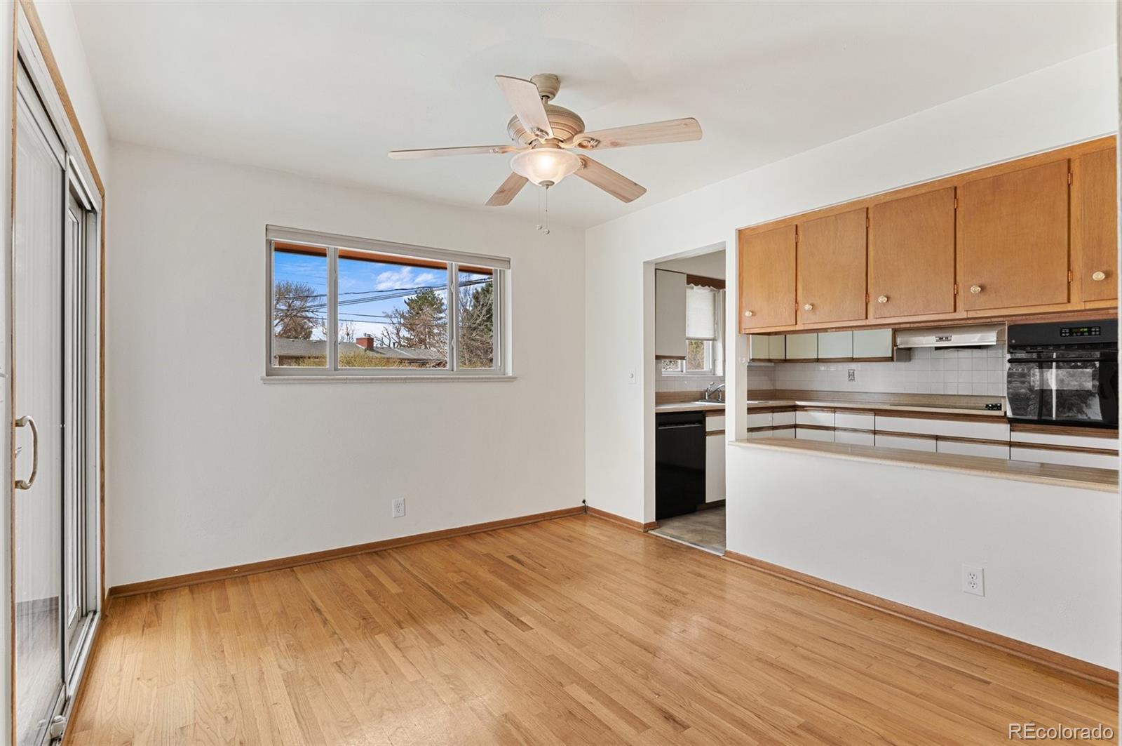 MLS Image #6 for 6161 s southwood drive,centennial, Colorado