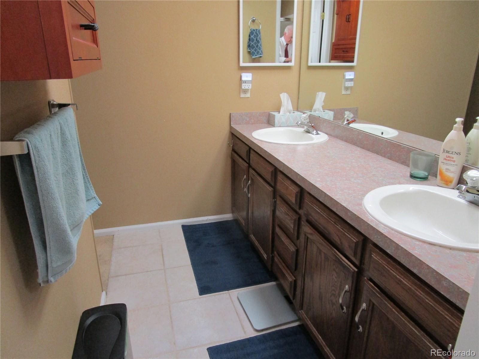 MLS Image #19 for 6681 e phillips place,centennial, Colorado
