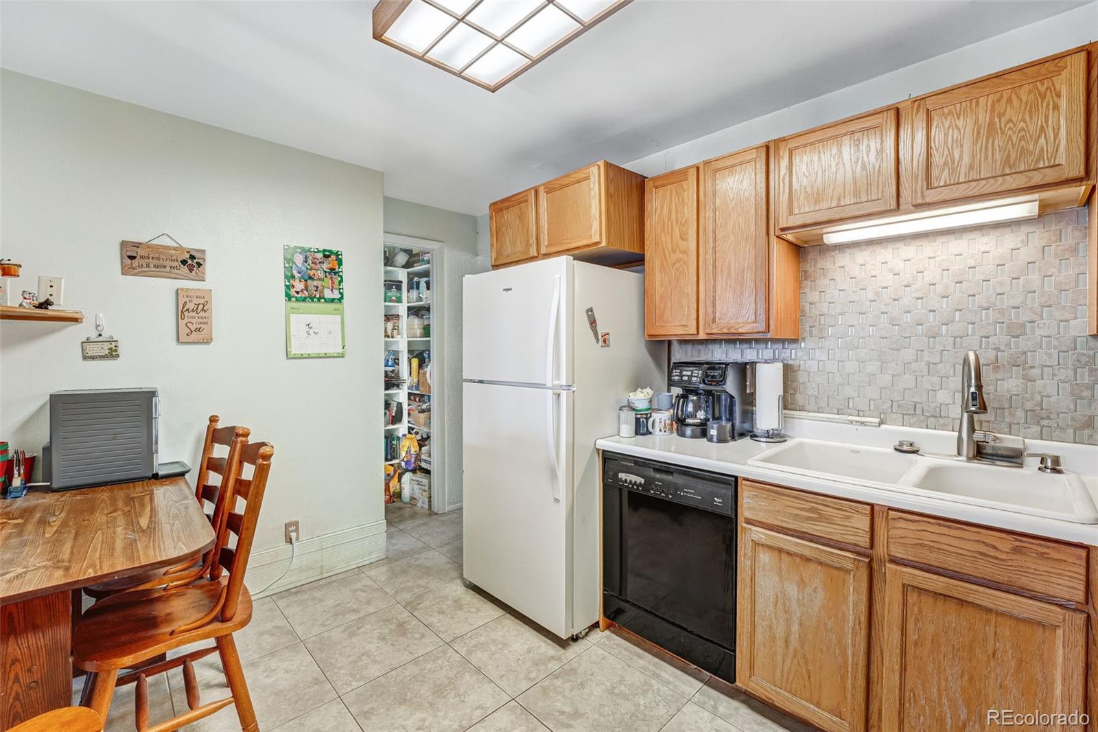 MLS Image #11 for 518  cherry street,hudson, Colorado