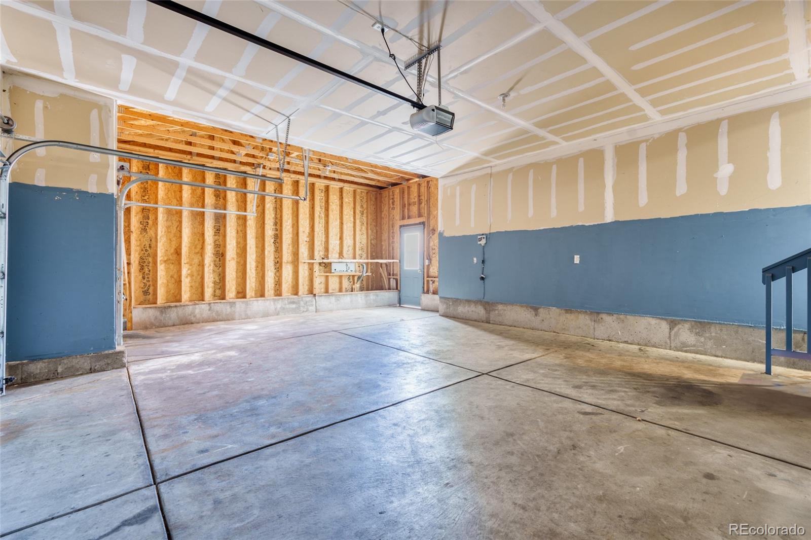 MLS Image #16 for 10049  granby drive,commerce city, Colorado