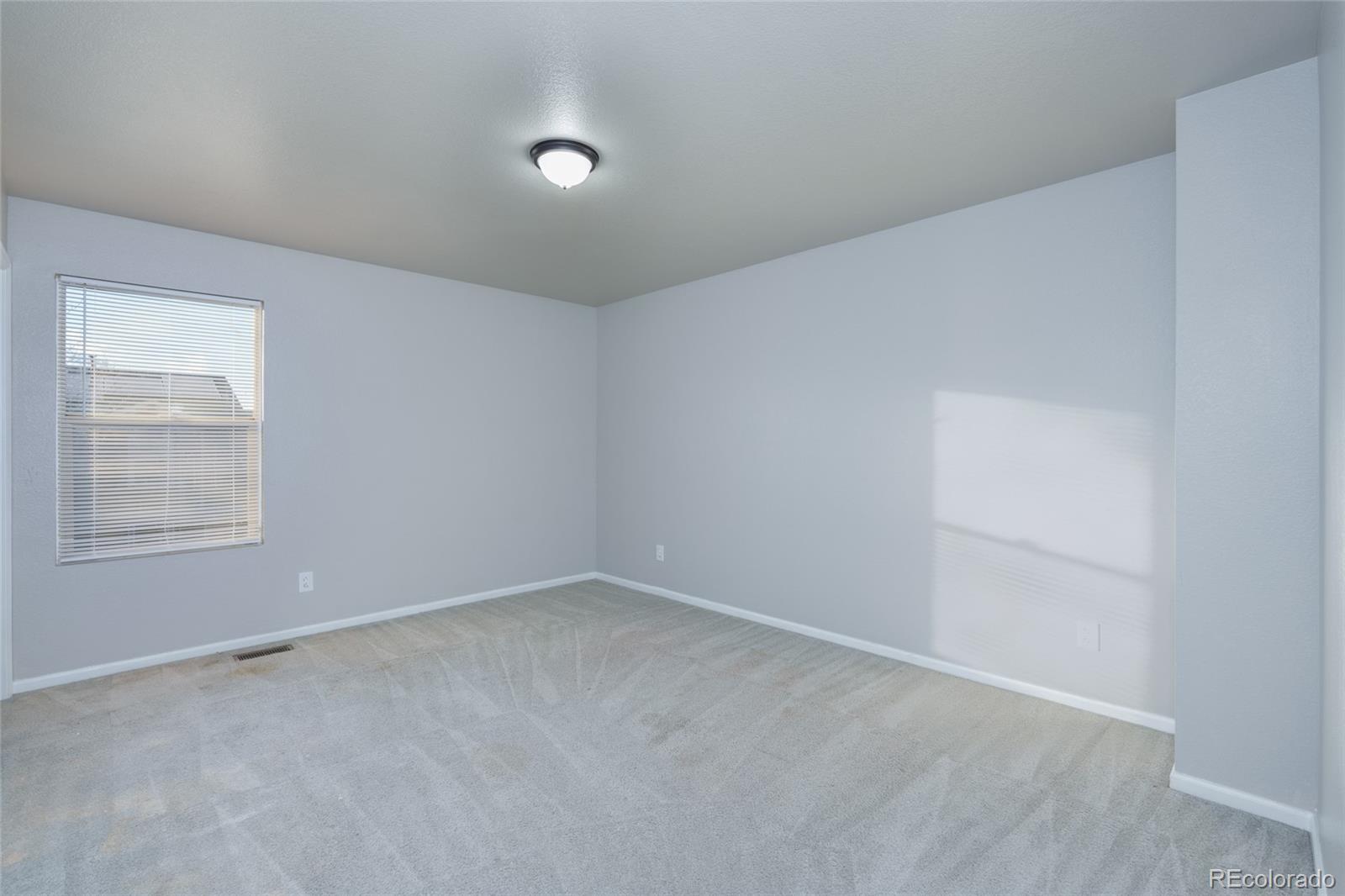 MLS Image #26 for 10049  granby drive,commerce city, Colorado