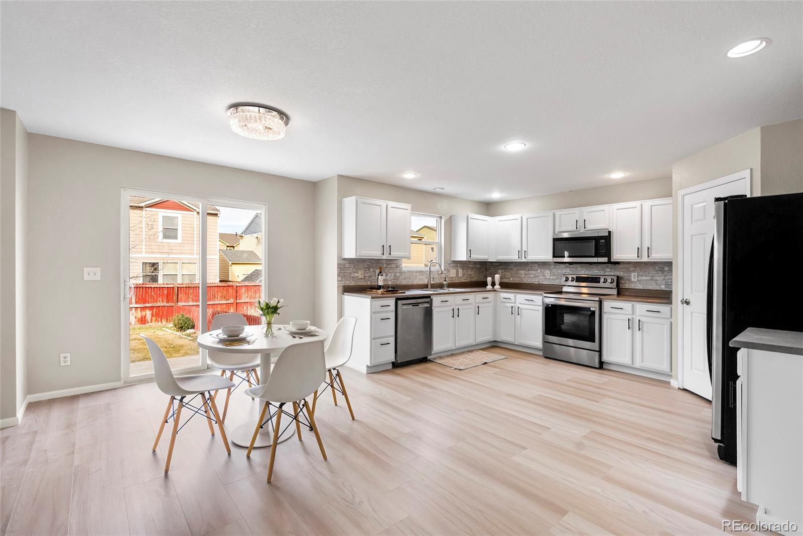 MLS Image #4 for 10049  granby drive,commerce city, Colorado