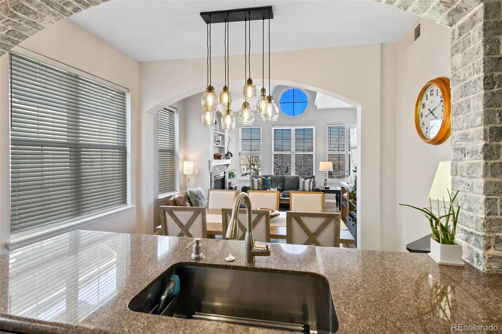 MLS Image #17 for 1489  steele street,denver, Colorado