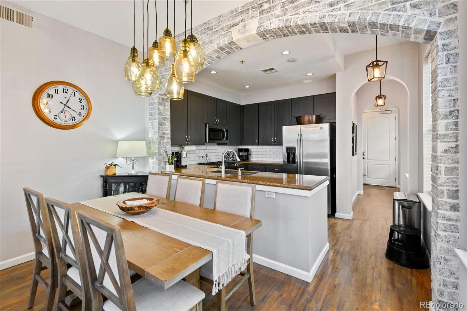 MLS Image #9 for 1489  steele street,denver, Colorado