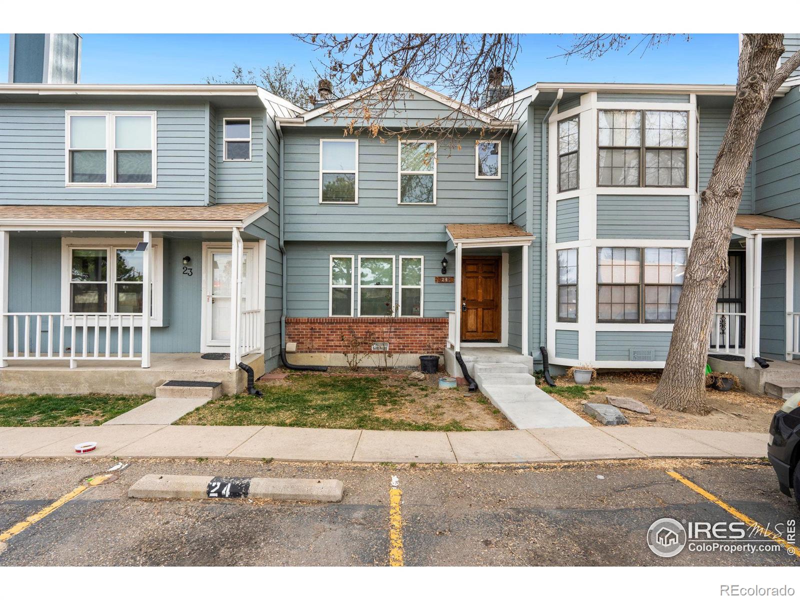 MLS Image #0 for 8212  washington street,denver, Colorado