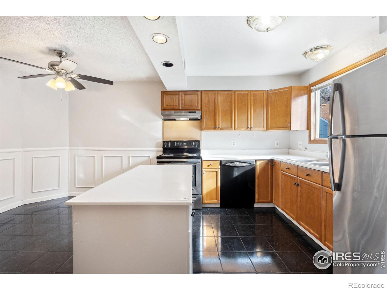 MLS Image #11 for 8212  washington street,denver, Colorado