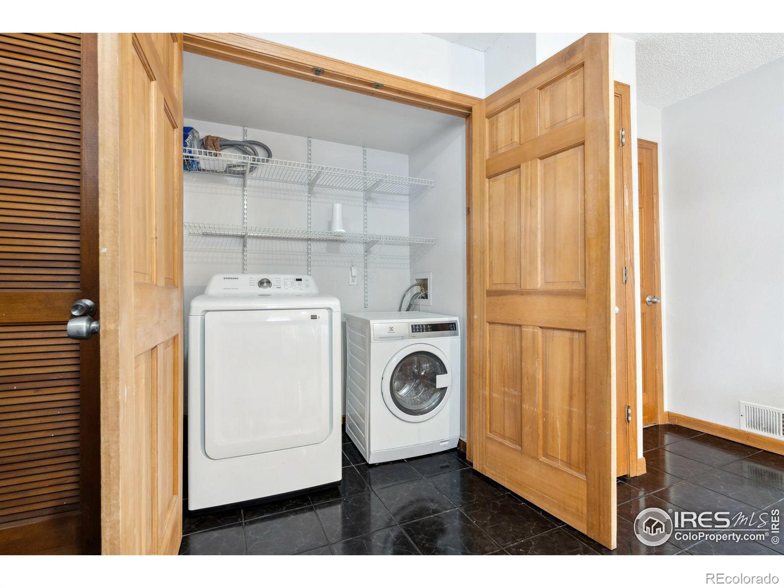 MLS Image #16 for 8212  washington street,denver, Colorado