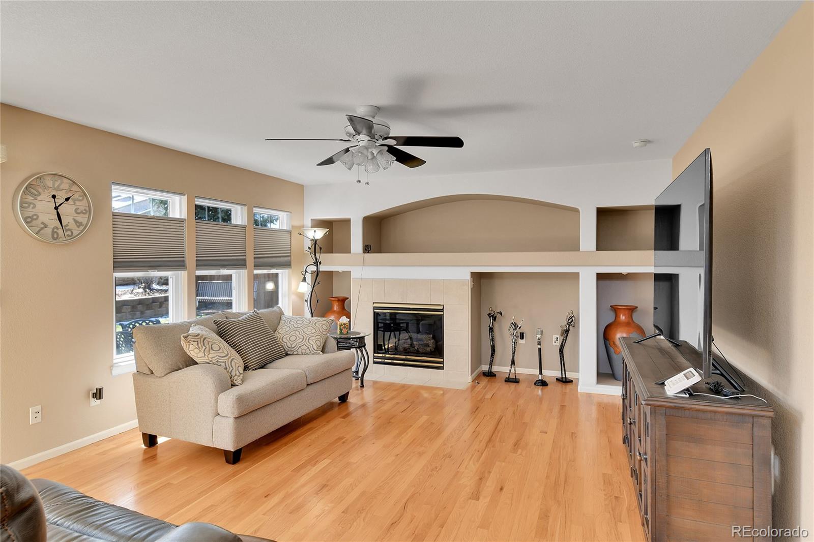 MLS Image #14 for 20948 e hamilton avenue,aurora, Colorado