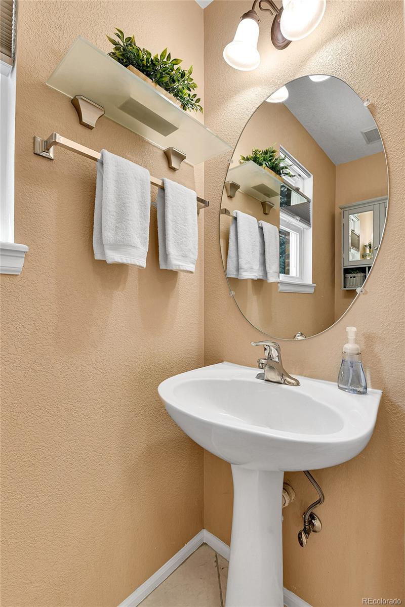 MLS Image #29 for 20948 e hamilton avenue,aurora, Colorado