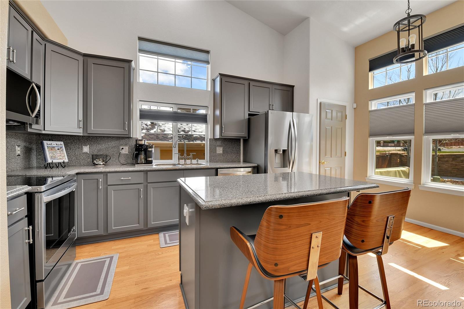 MLS Image #8 for 20948 e hamilton avenue,aurora, Colorado