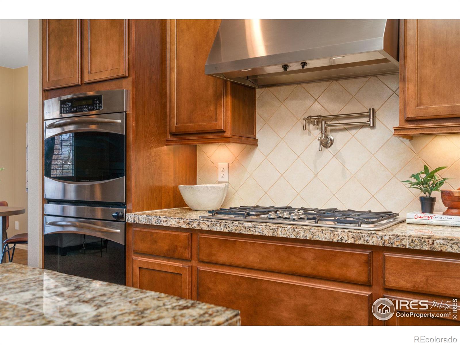 MLS Image #11 for 5852  quarry street,timnath, Colorado