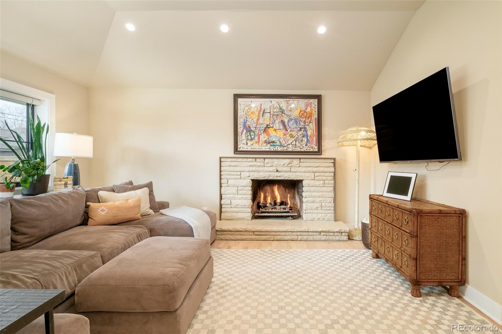MLS Image #17 for 3235 s saint paul street,denver, Colorado