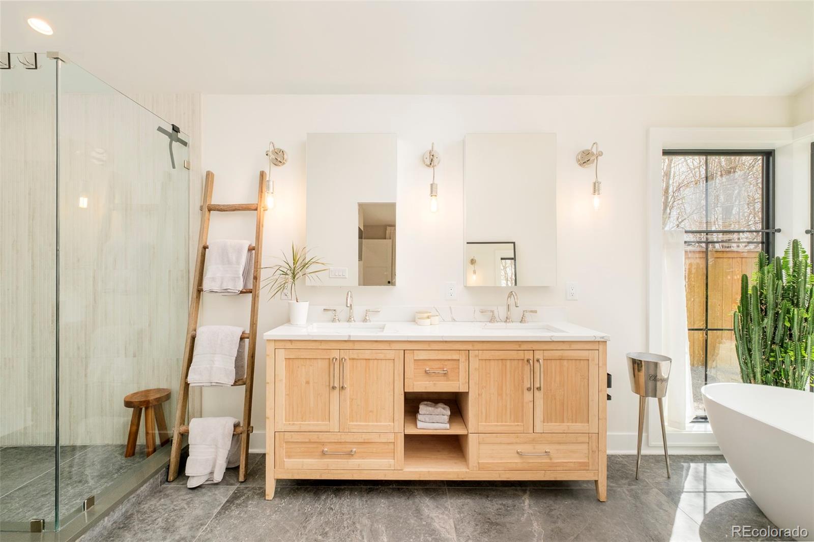 MLS Image #22 for 3235 s saint paul street,denver, Colorado