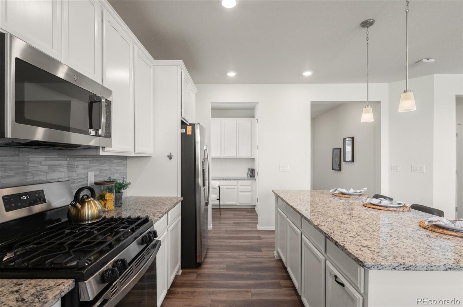 MLS Image #8 for 455 n old hammer street,aurora, Colorado