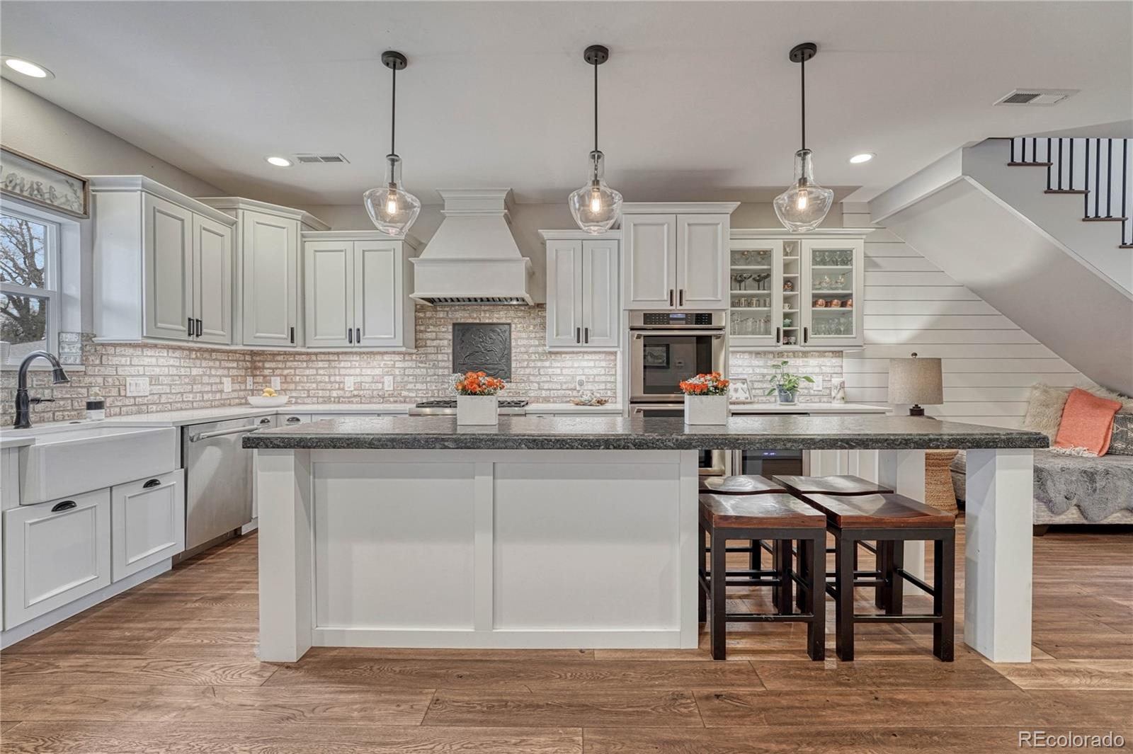 MLS Image #9 for 2948 s clarkson street,englewood, Colorado