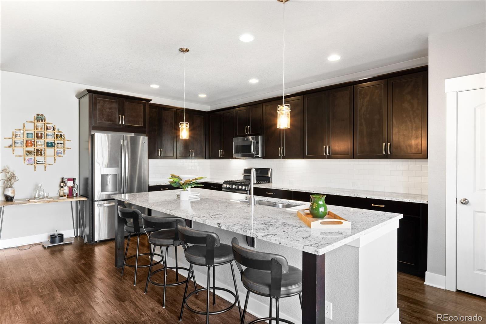 MLS Image #14 for 2366  central park boulevard,denver, Colorado