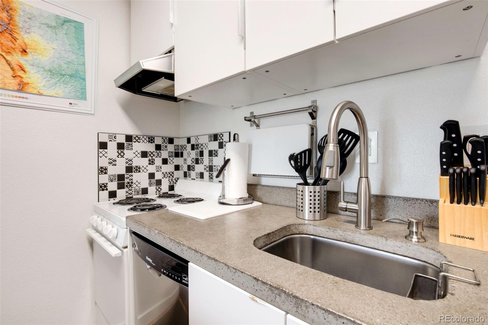 MLS Image #7 for 401 s ridge street 17,breckenridge, Colorado