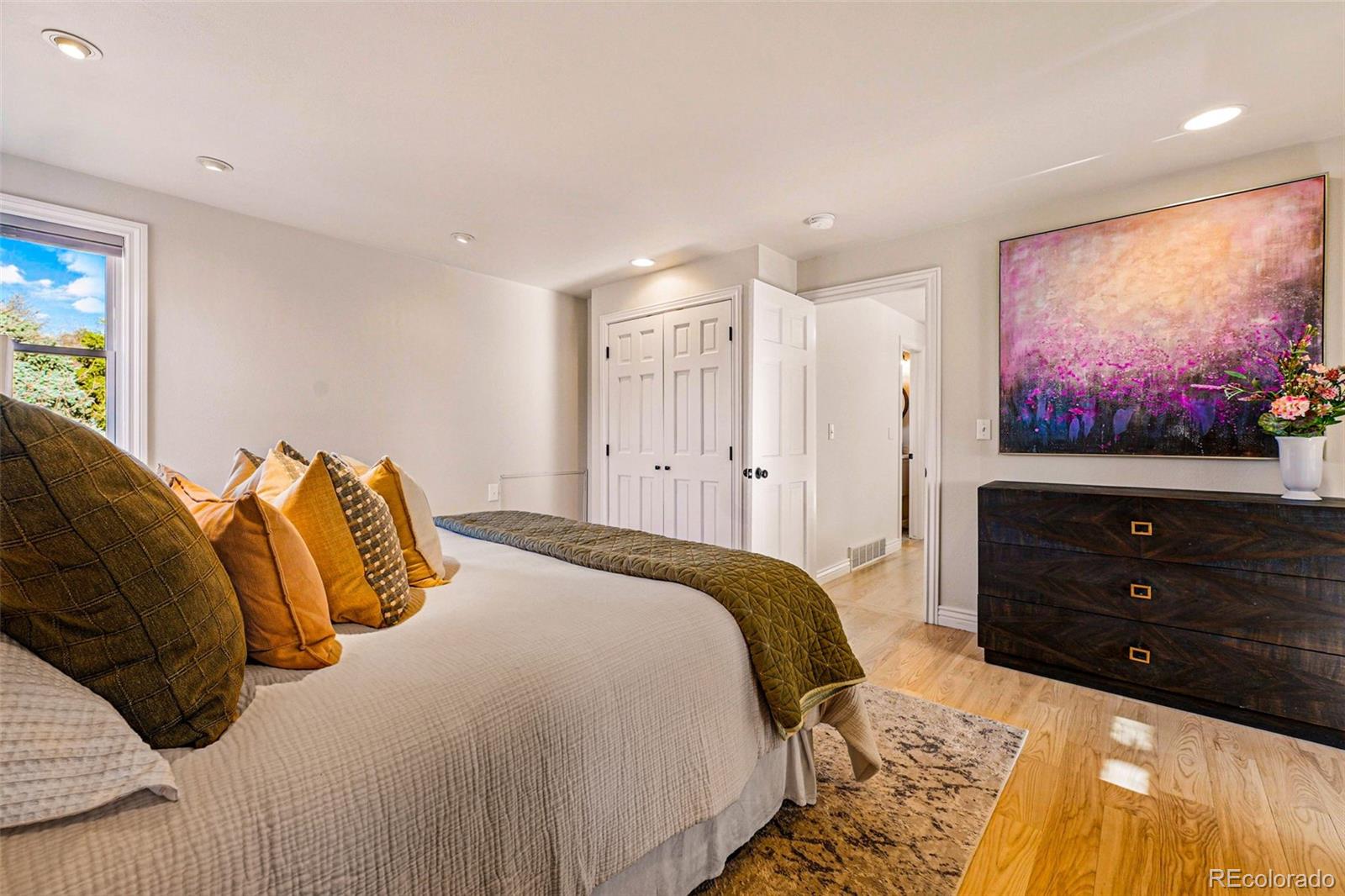 MLS Image #13 for 4074 s poplar way,denver, Colorado
